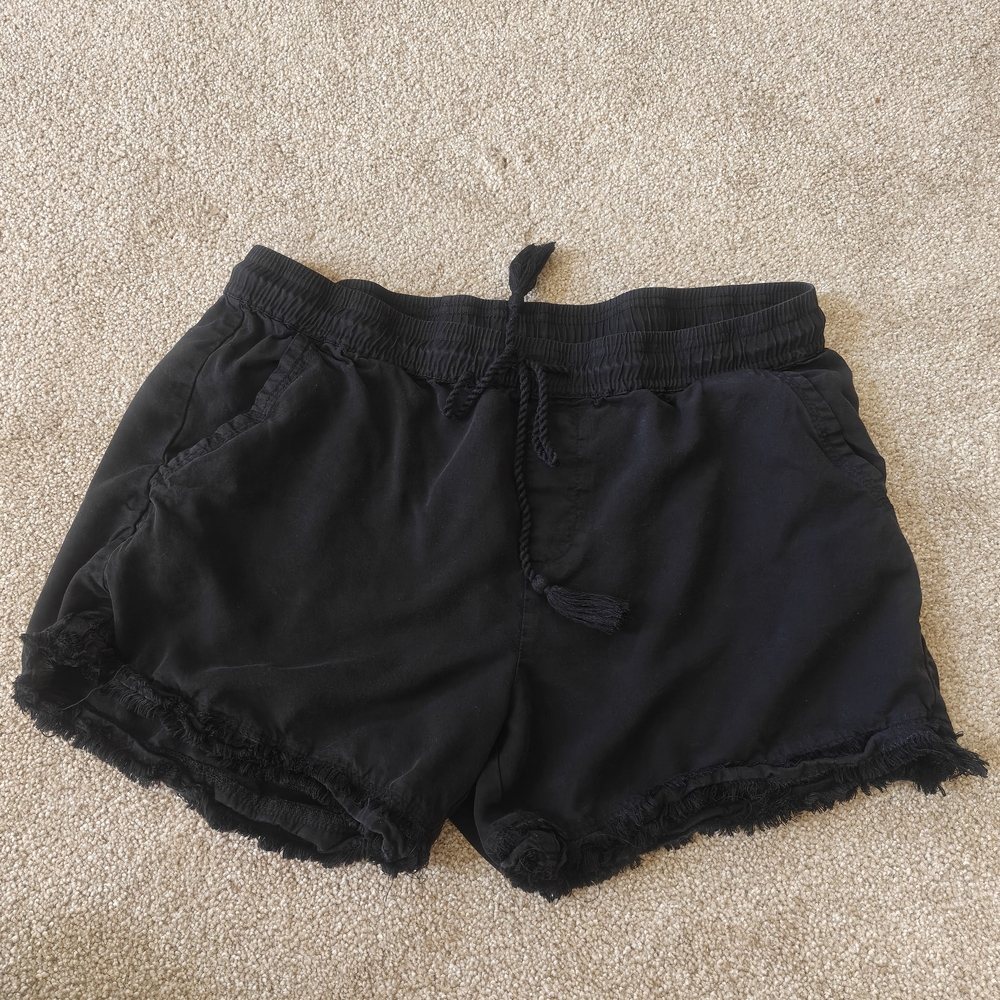 Saks Fifth Avenue Black Drawstring Frayed-Hem Athletic Shorts